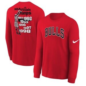 New Nike Men’s Red Michael Jordan Bulls Long Sleeve Tee Loose Fit Med